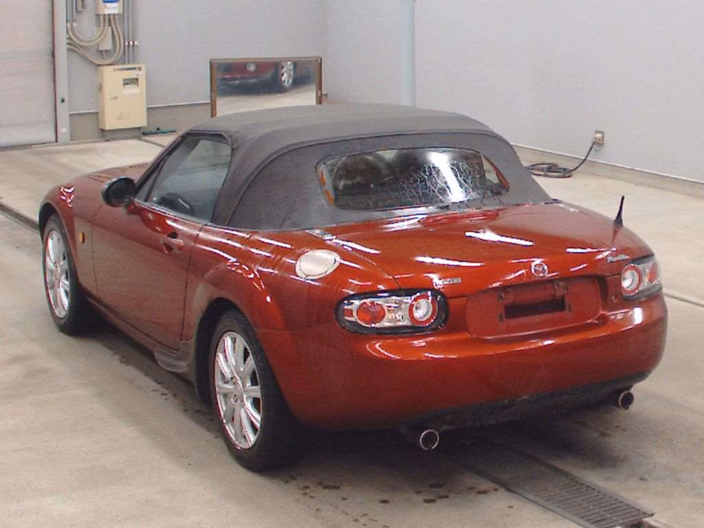 MAZDA ROADSTER
