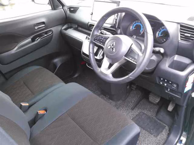 MITSUBISHI EK SPACE