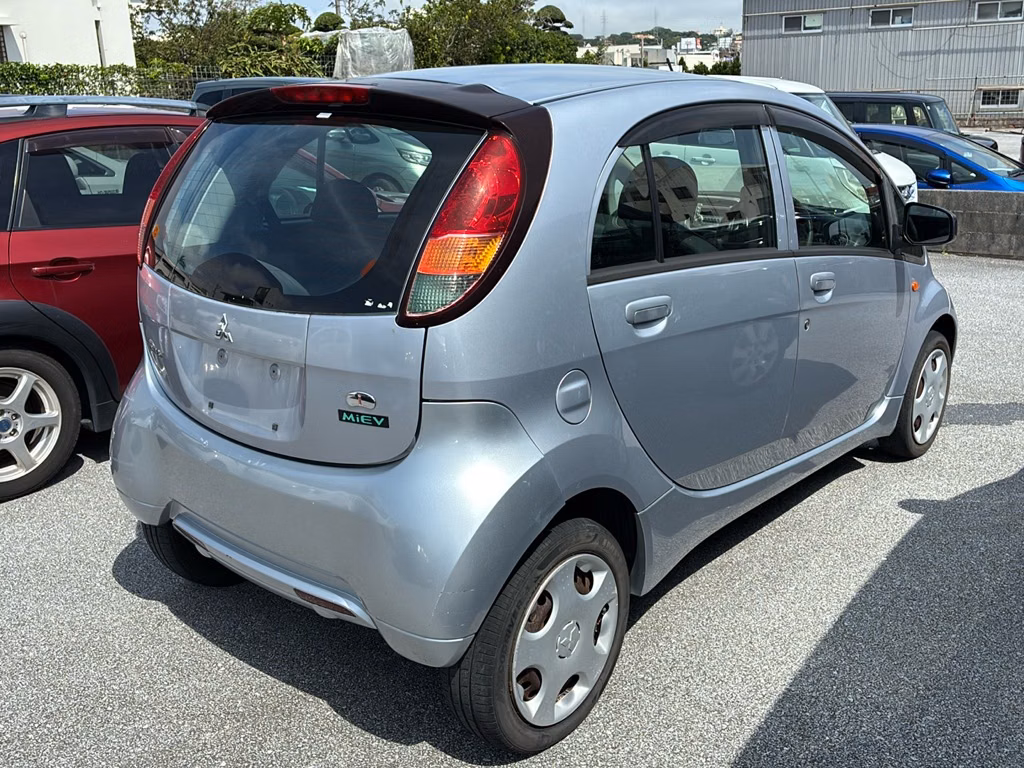 MITSUBISHI I-MIEV