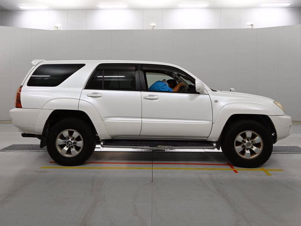 TOYOTA HILUX SURF