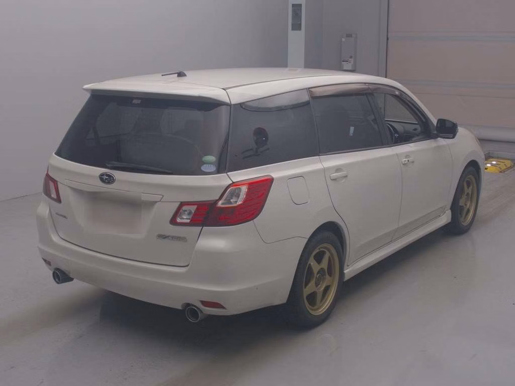 SUBARU EXIGA