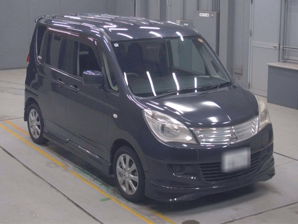 MITSUBISHI DELICA D:2