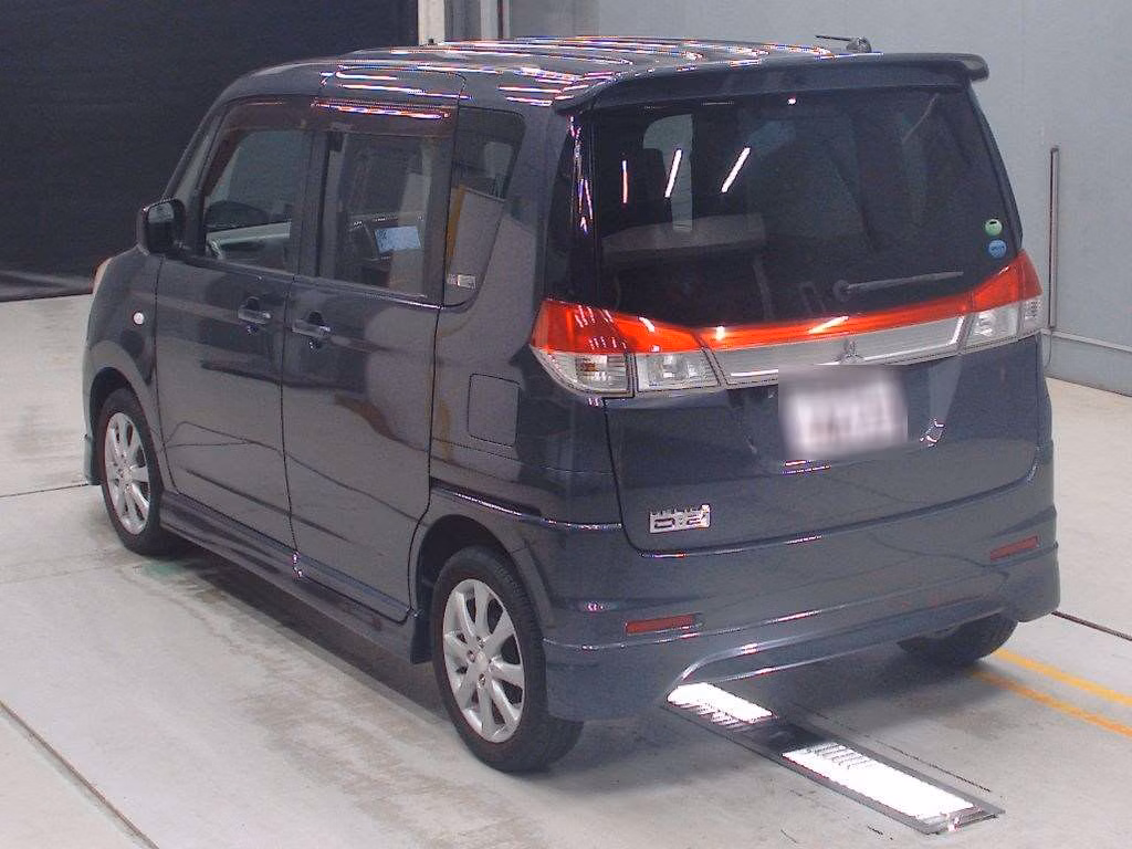 MITSUBISHI DELICA D:2