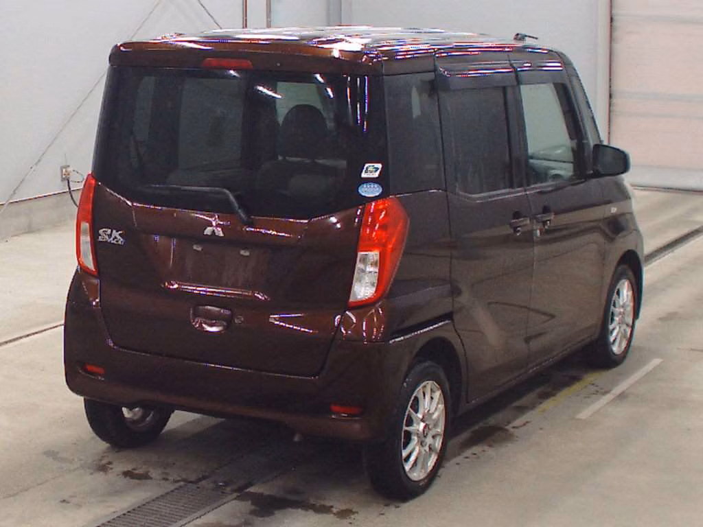 MITSUBISHI EK SPACE