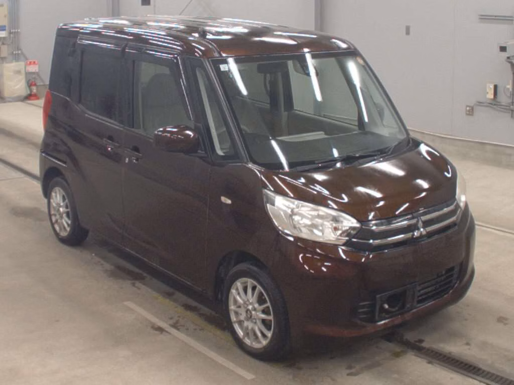 MITSUBISHI EK SPACE