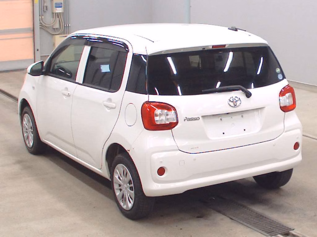 TOYOTA PASSO