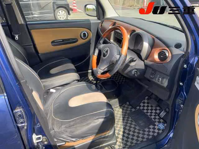 DAIHATSU MIRA GINO