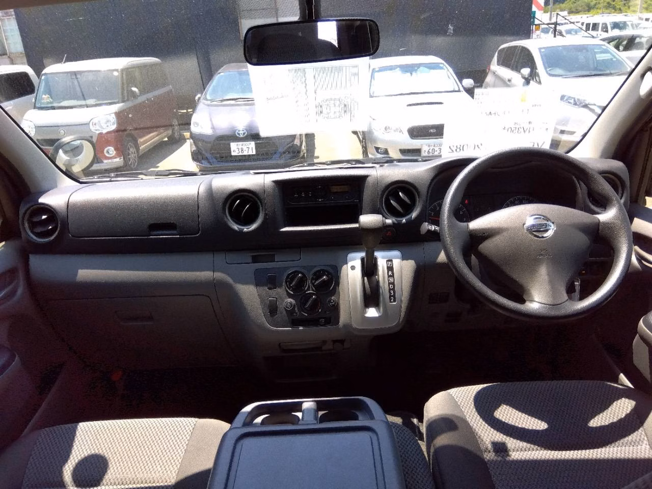 NISSAN NV350 CARAVAN