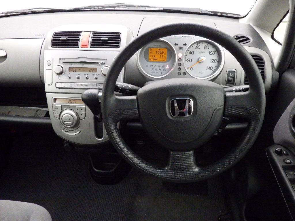 HONDA LIFE