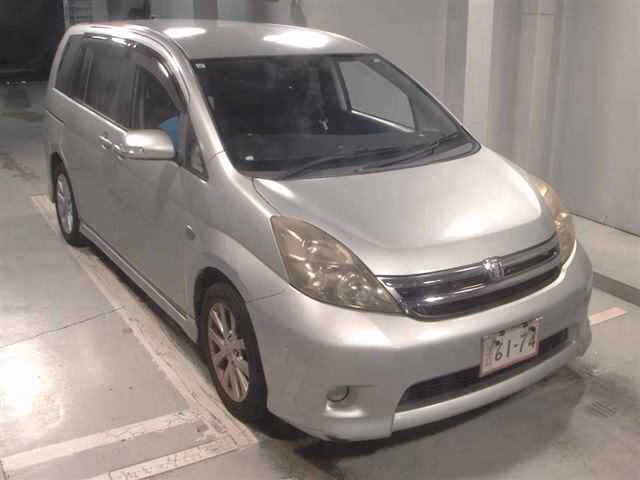 TOYOTA ISIS
