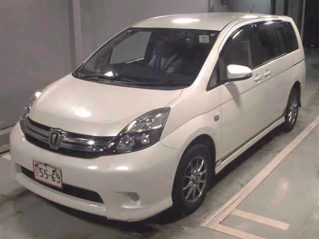 TOYOTA ISIS