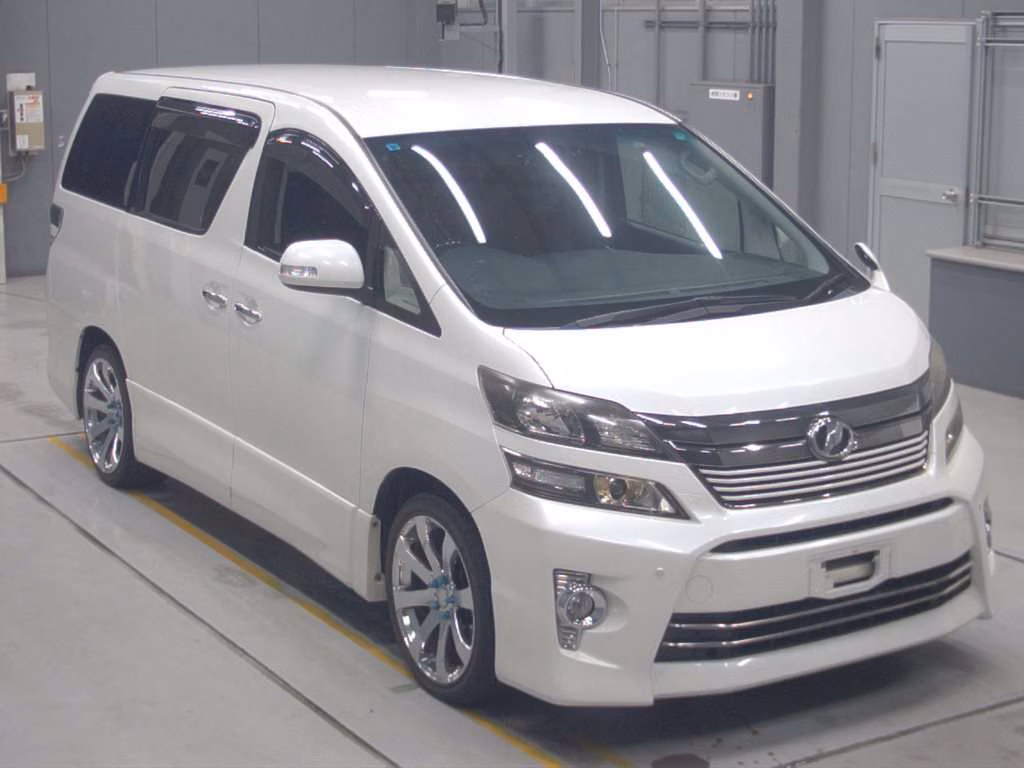 TOYOTA VELLFIRE