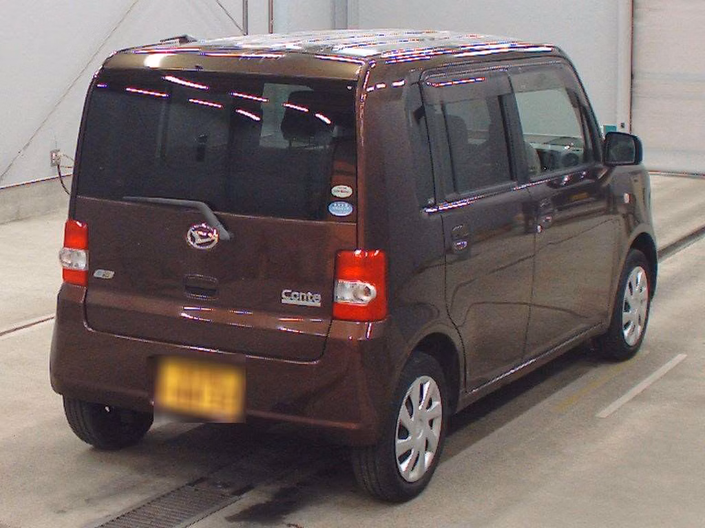DAIHATSU MOVE CONTE