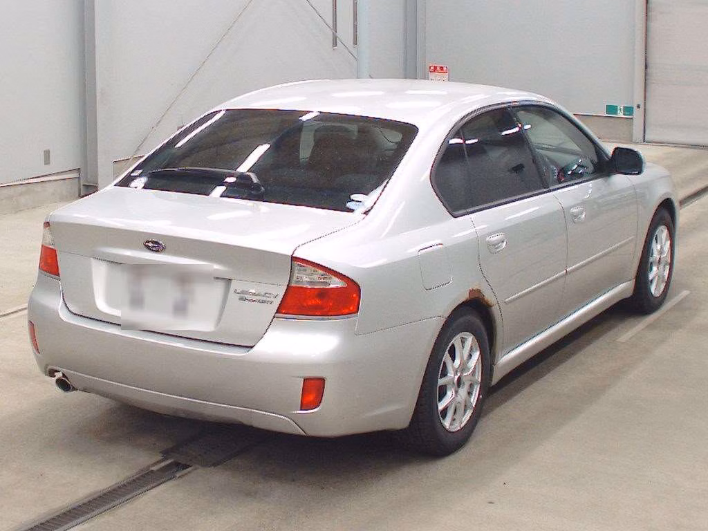 SUBARU LEGACY B4
