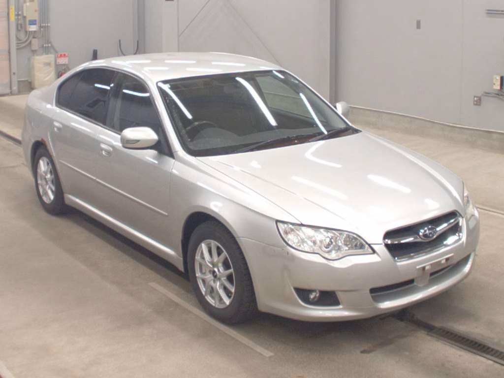SUBARU LEGACY B4