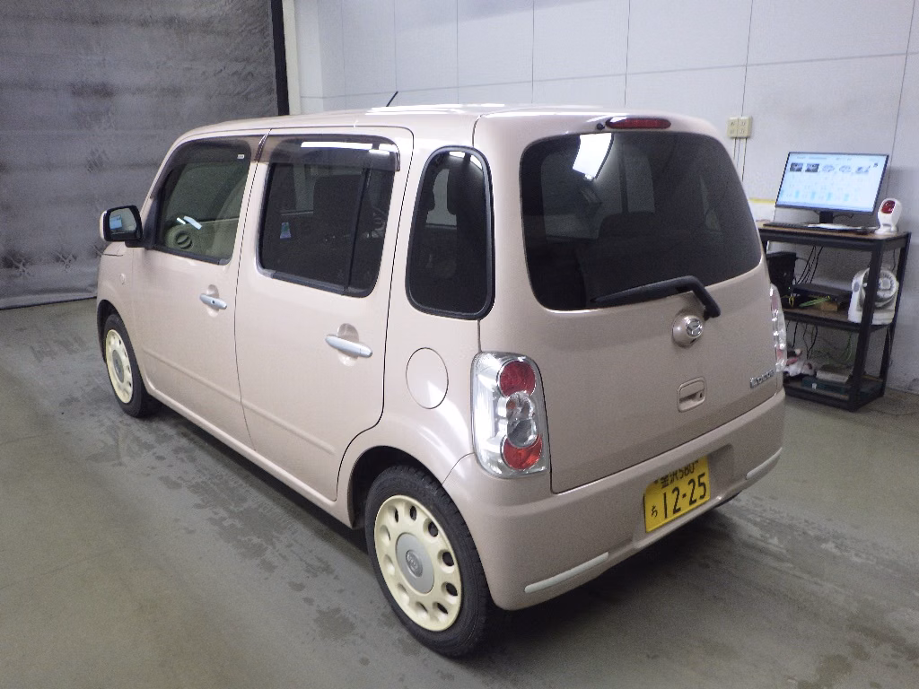 DAIHATSU MIRA COCOA