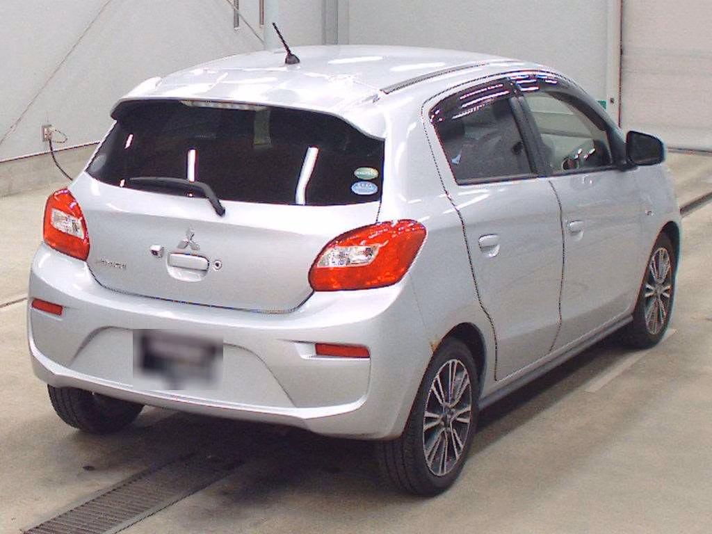 MITSUBISHI MIRAGE