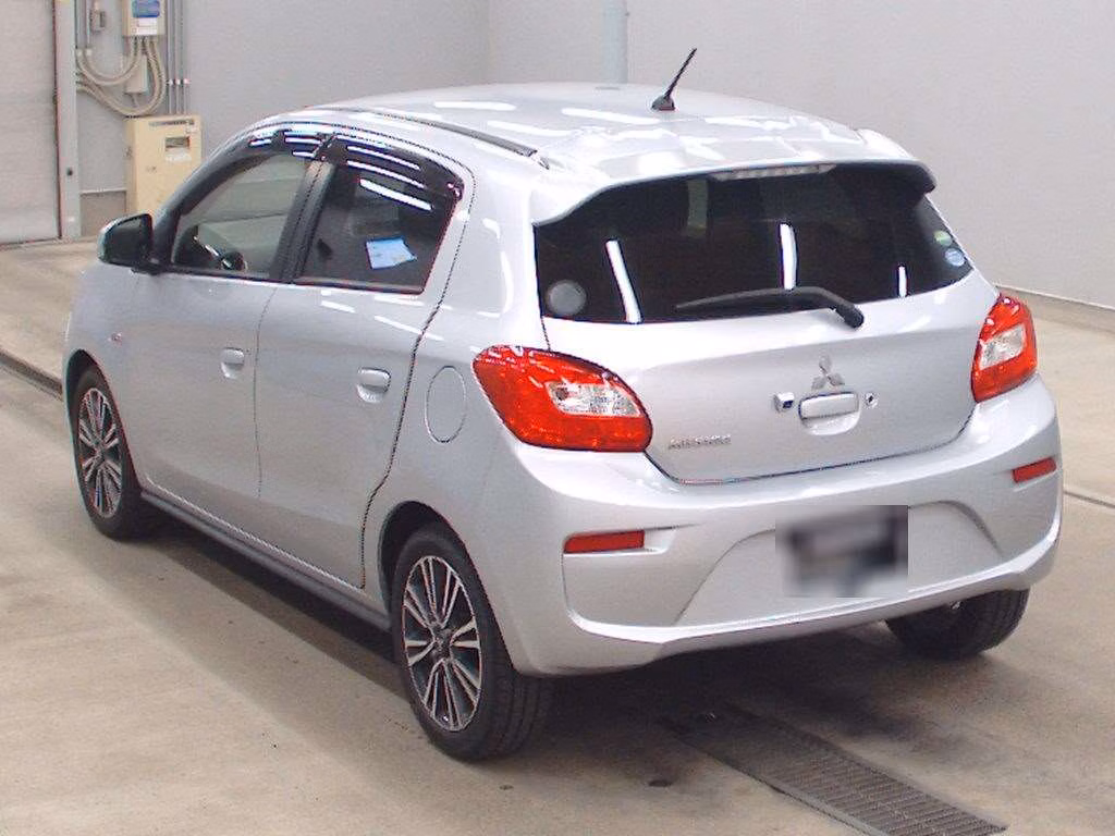 MITSUBISHI MIRAGE