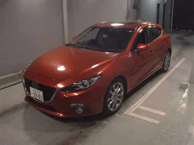 MAZDA AXELA