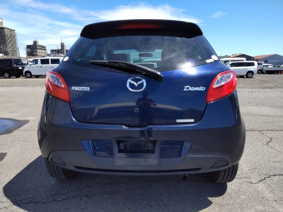 MAZDA DEMIO