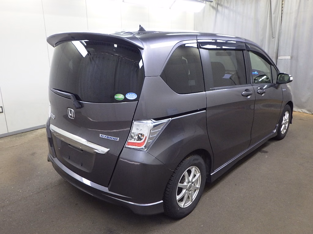 HONDA FREED