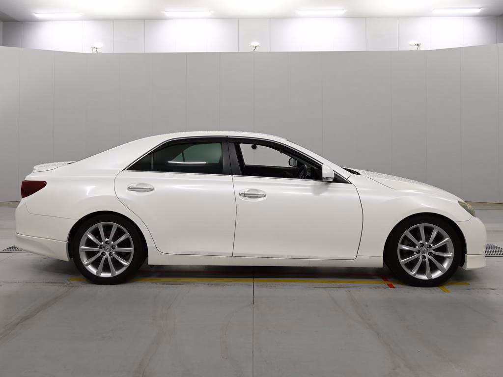 TOYOTA MARK X