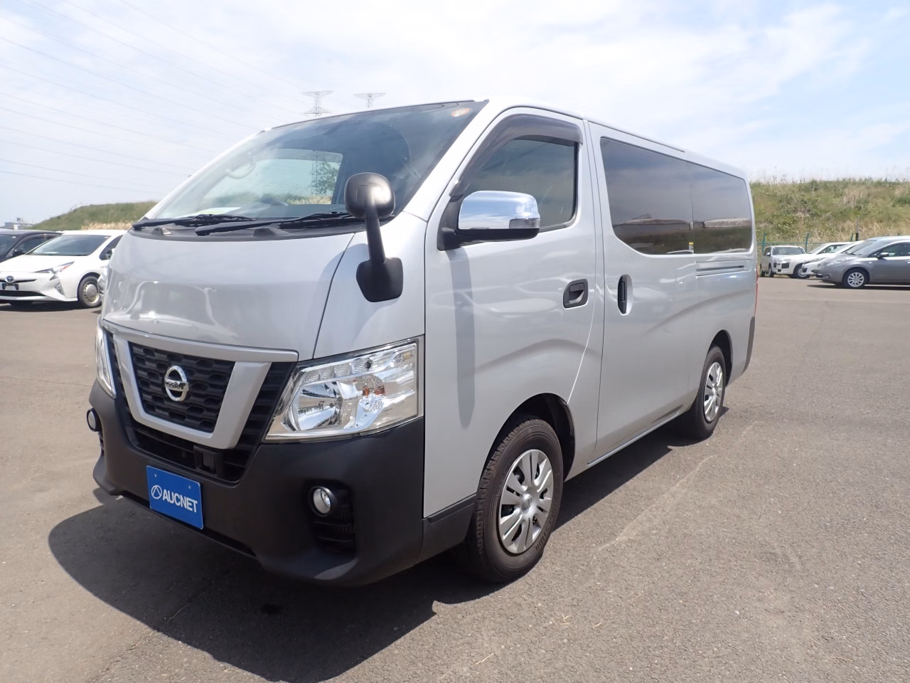 NISSAN NV350 CARAVAN