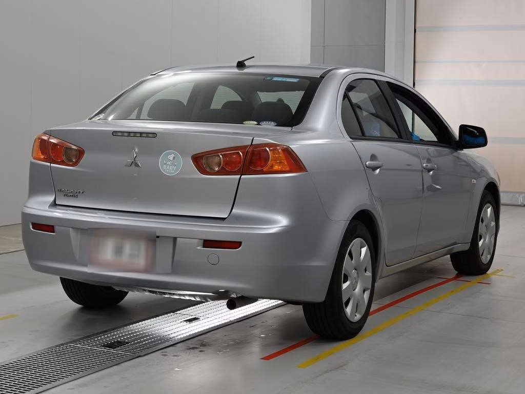MITSUBISHI GALANT FORTIS