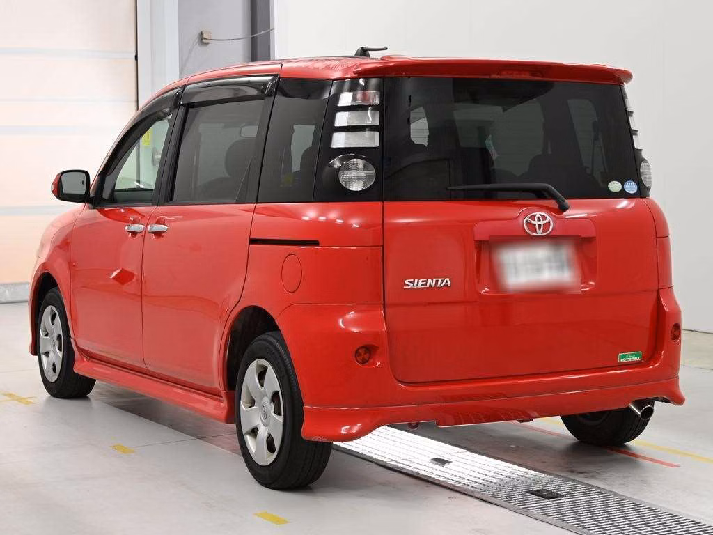 TOYOTA SIENTA