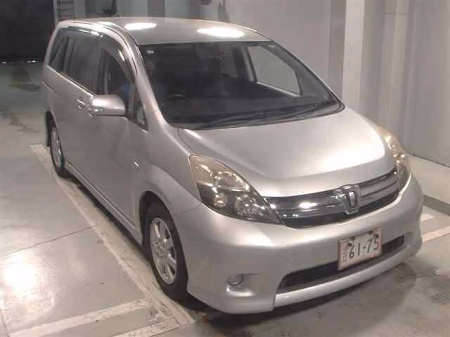 TOYOTA ISIS