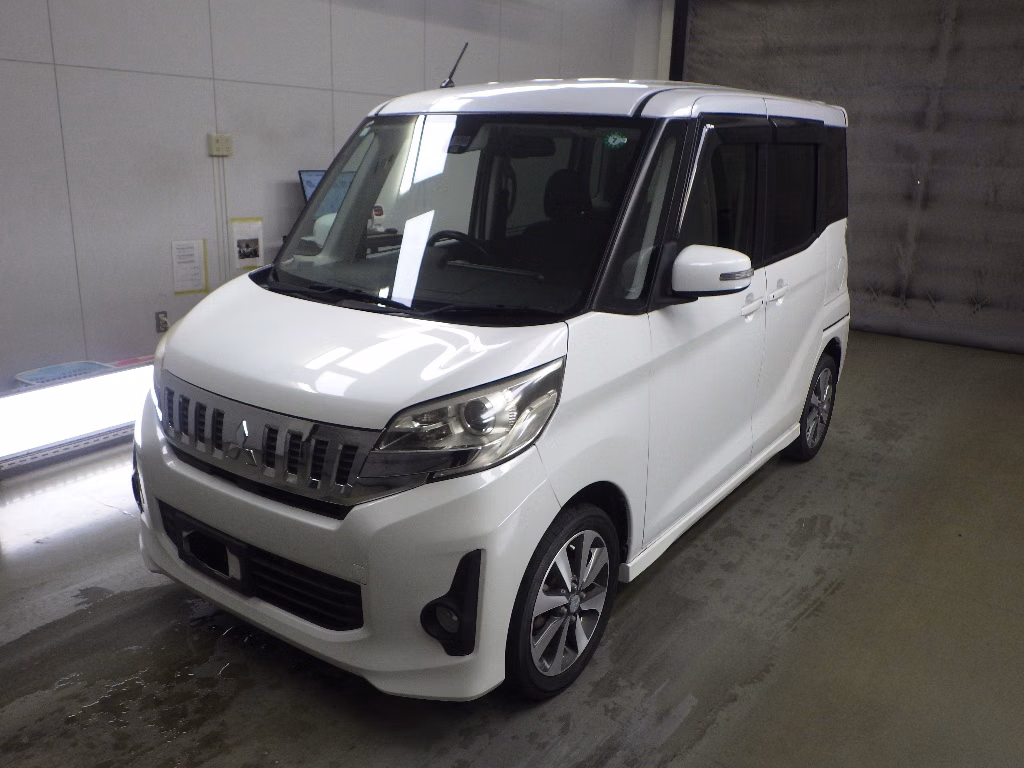 MITSUBISHI EK SPACE