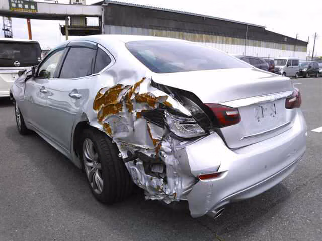 NISSAN FUGA