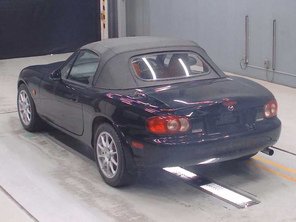 MAZDA ROADSTER