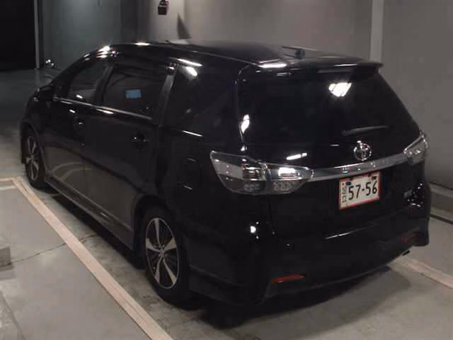 TOYOTA WISH