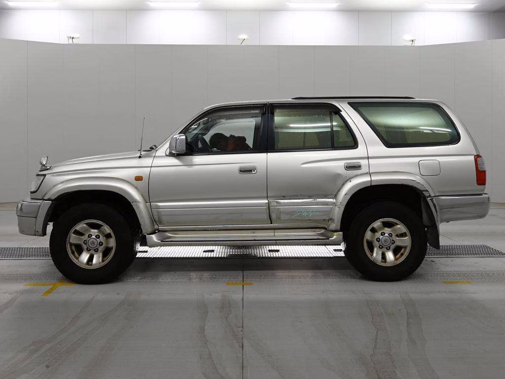 TOYOTA HILUX SURF