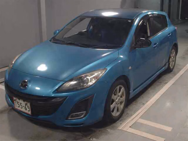 MAZDA AXELA