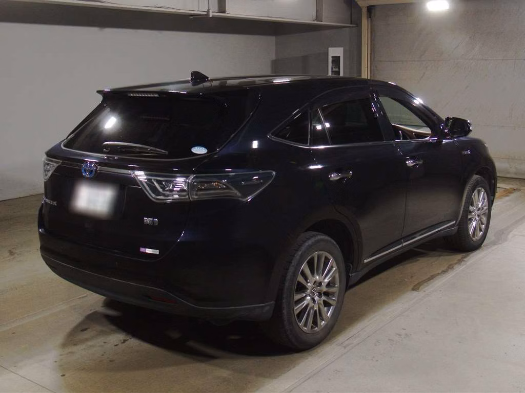 TOYOTA HARRIER