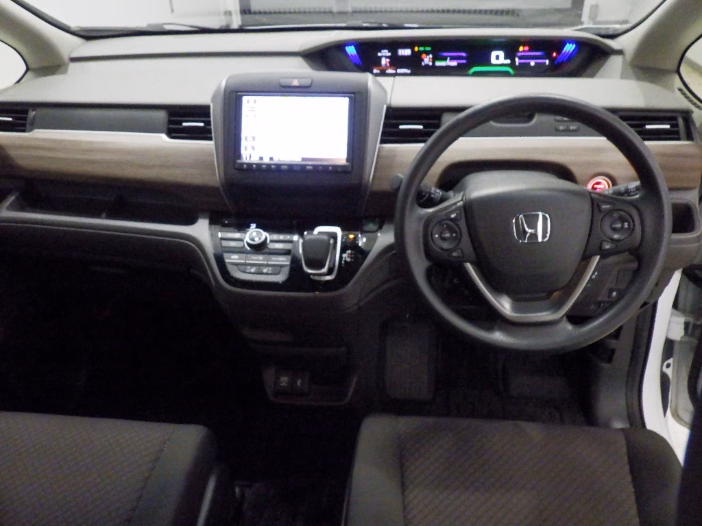HONDA FREED+