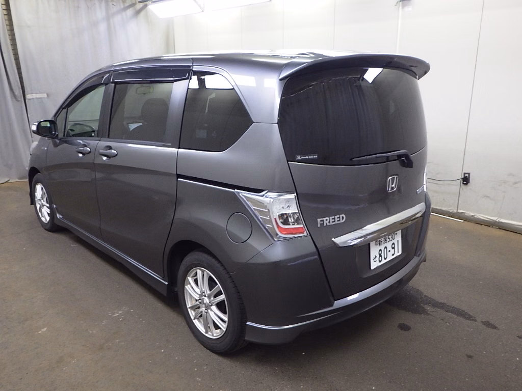 HONDA FREED