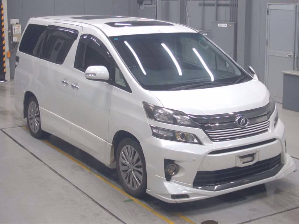 TOYOTA VELLFIRE
