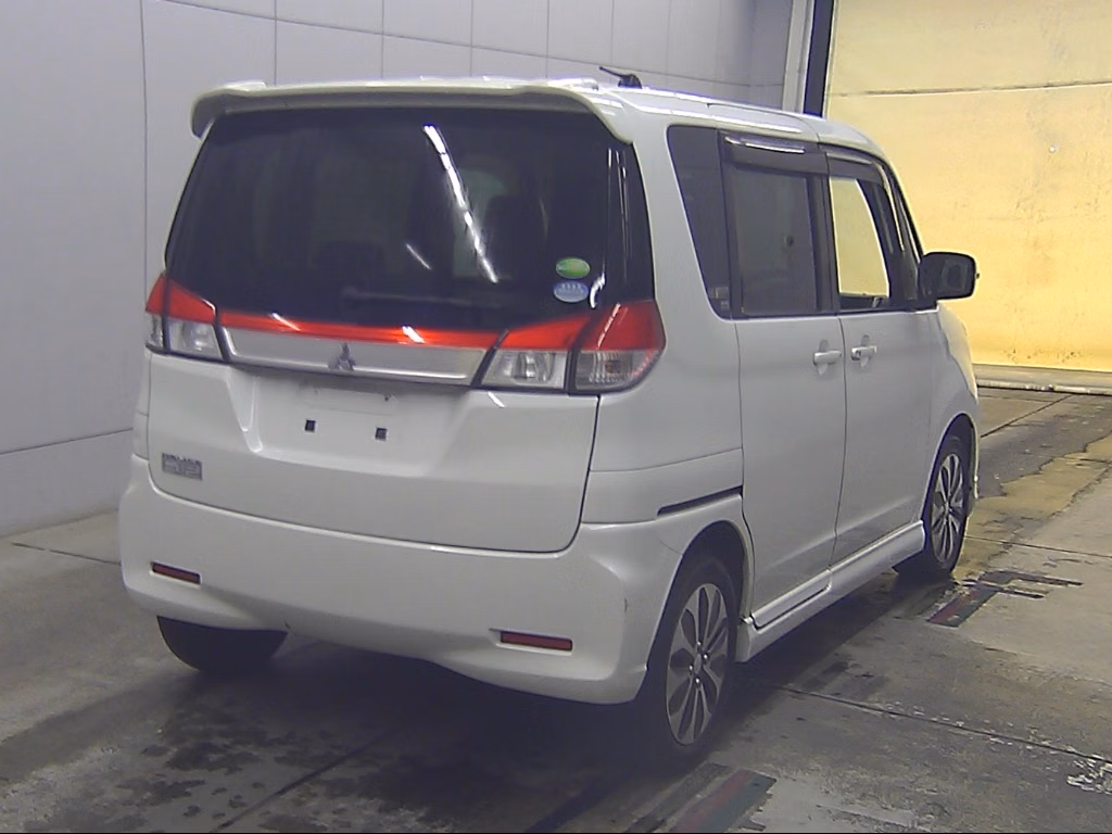 MITSUBISHI DELICA D:2