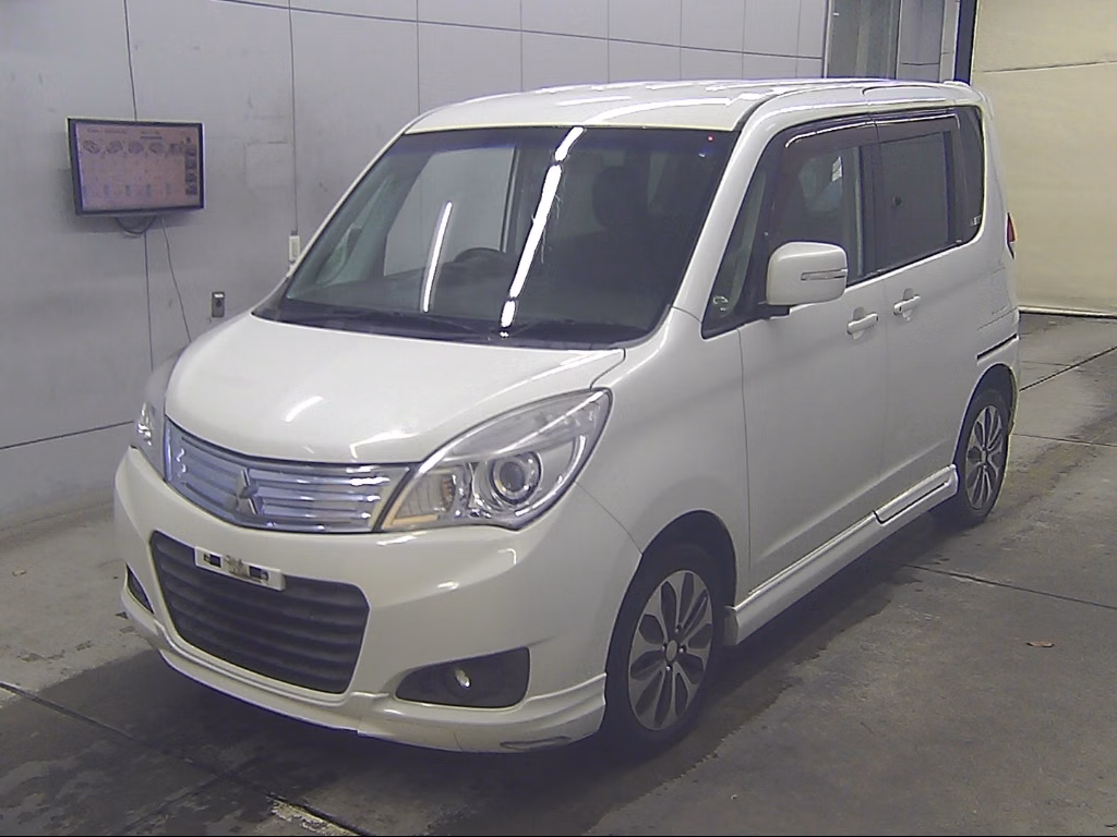 MITSUBISHI DELICA D:2