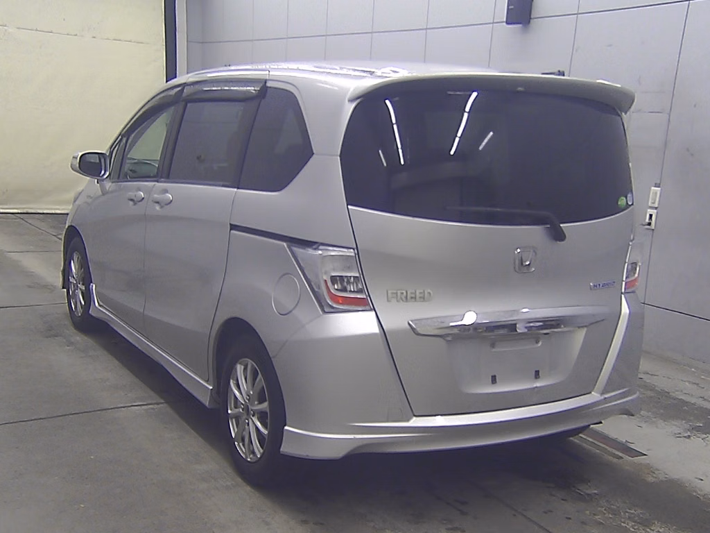 HONDA FREED