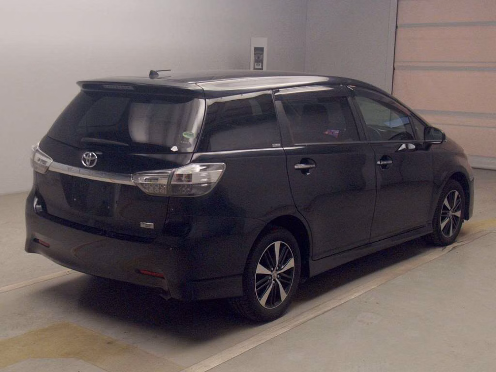 TOYOTA WISH