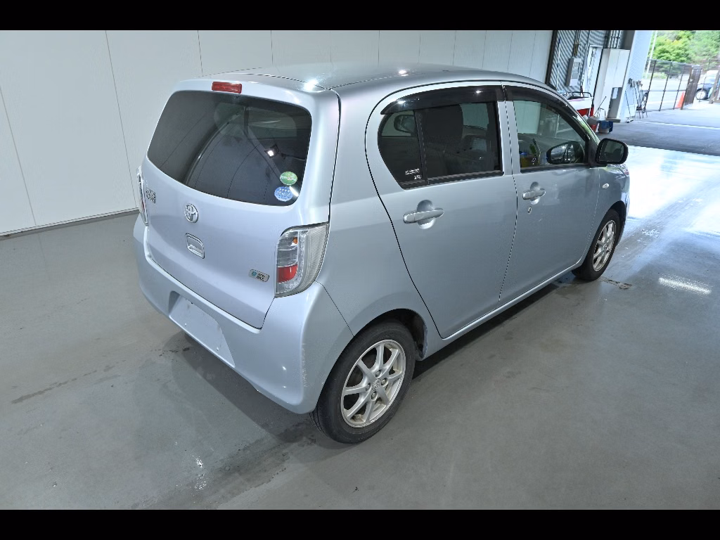 TOYOTA PIXIS EPOCH