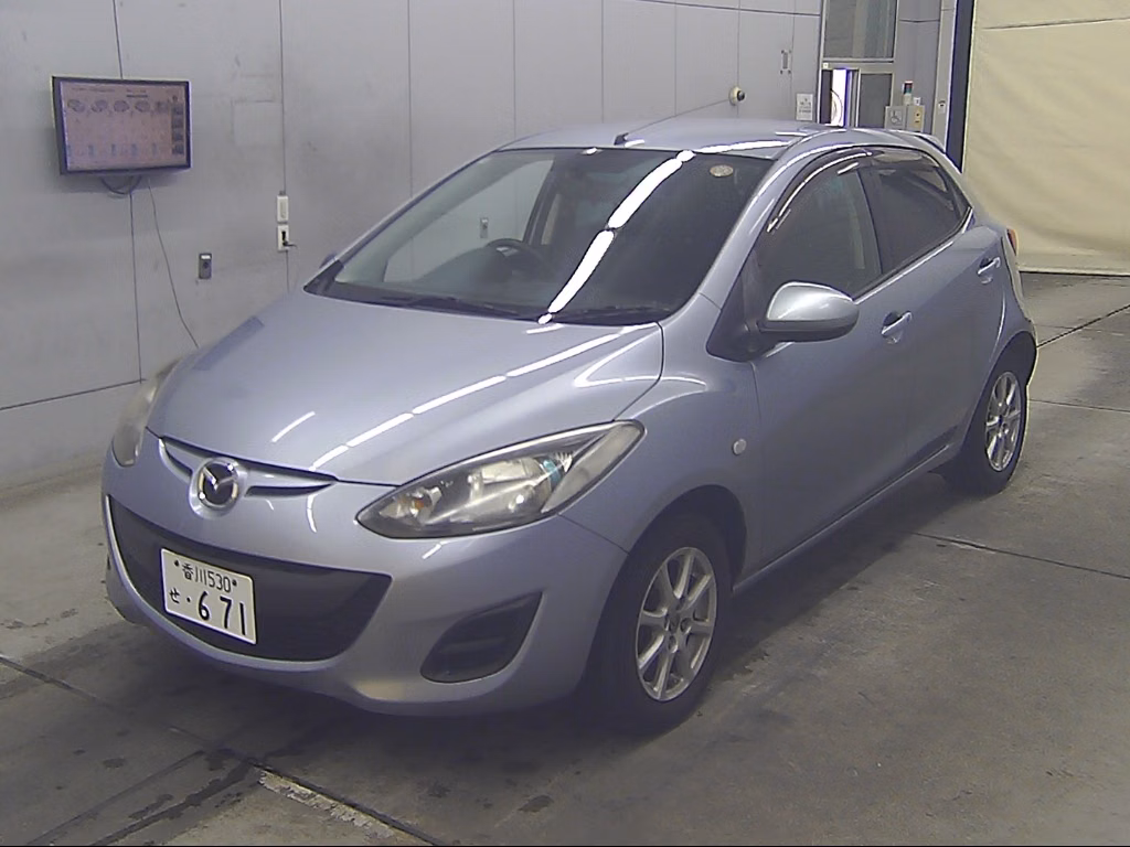 MAZDA DEMIO