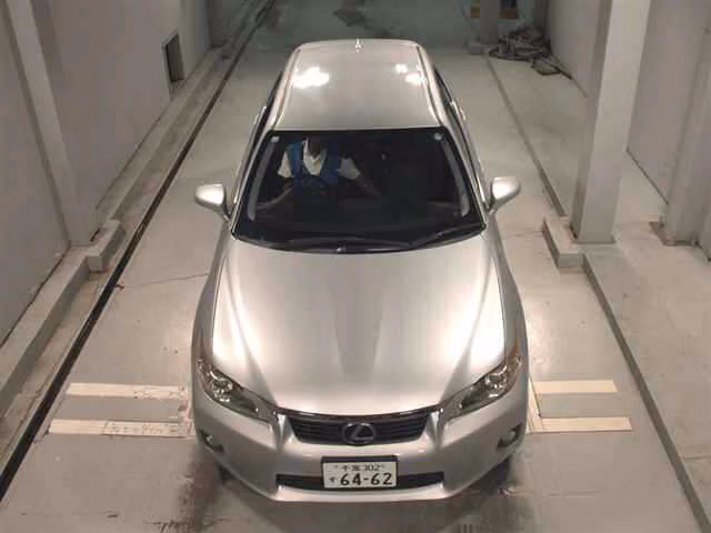 LEXUS CT200H