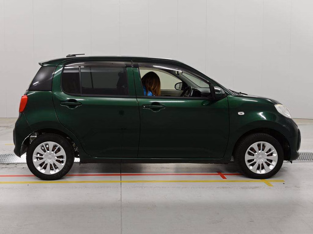 TOYOTA PASSO