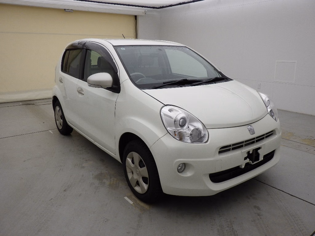 TOYOTA PASSO