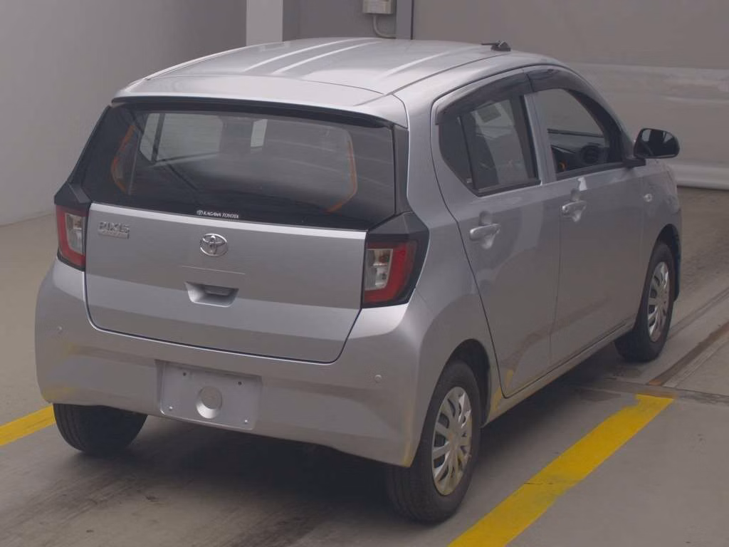 TOYOTA PIXIS EPOCH